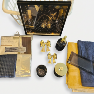 Navy blue and gold-Bath Set - Image 2