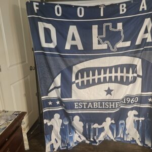 Cowboys Bathroom - Image 3