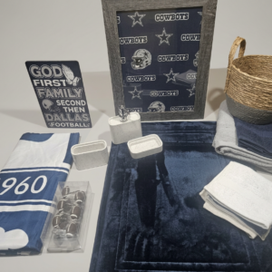 Cowboys Bathroom - Image 2