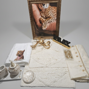 Vintage Cheetah Bathroom - Image 4