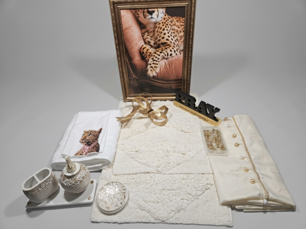 Vintage Cheetah Bathroom